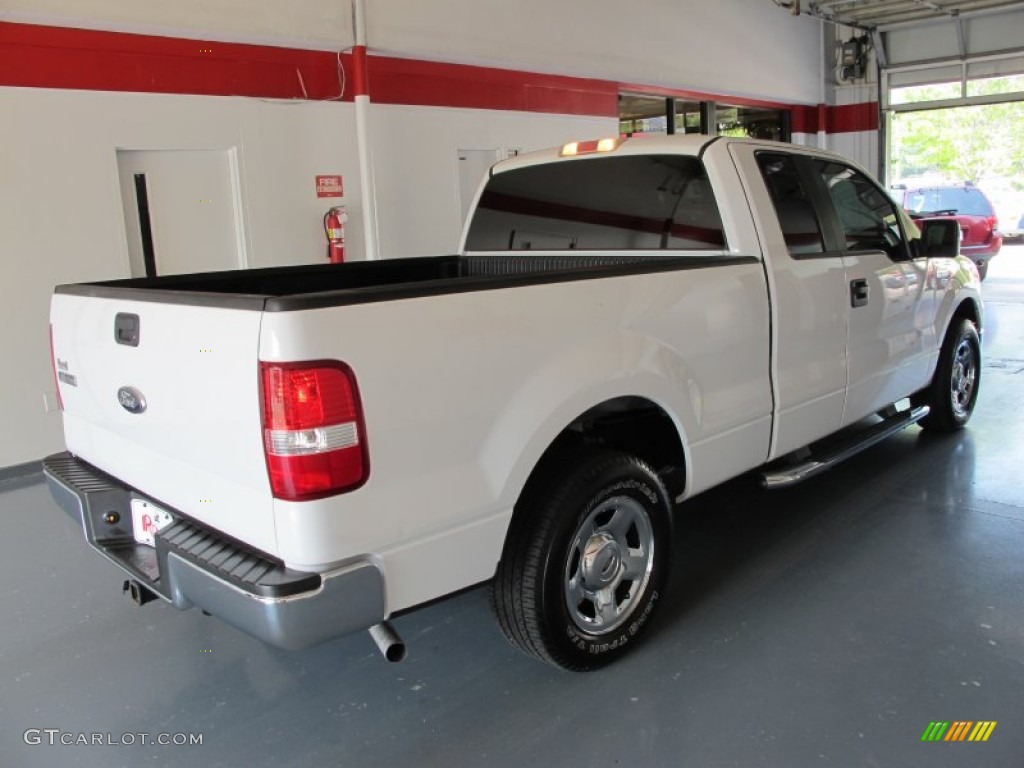 2006 F150 XLT SuperCab - Oxford White / Medium/Dark Flint photo #4