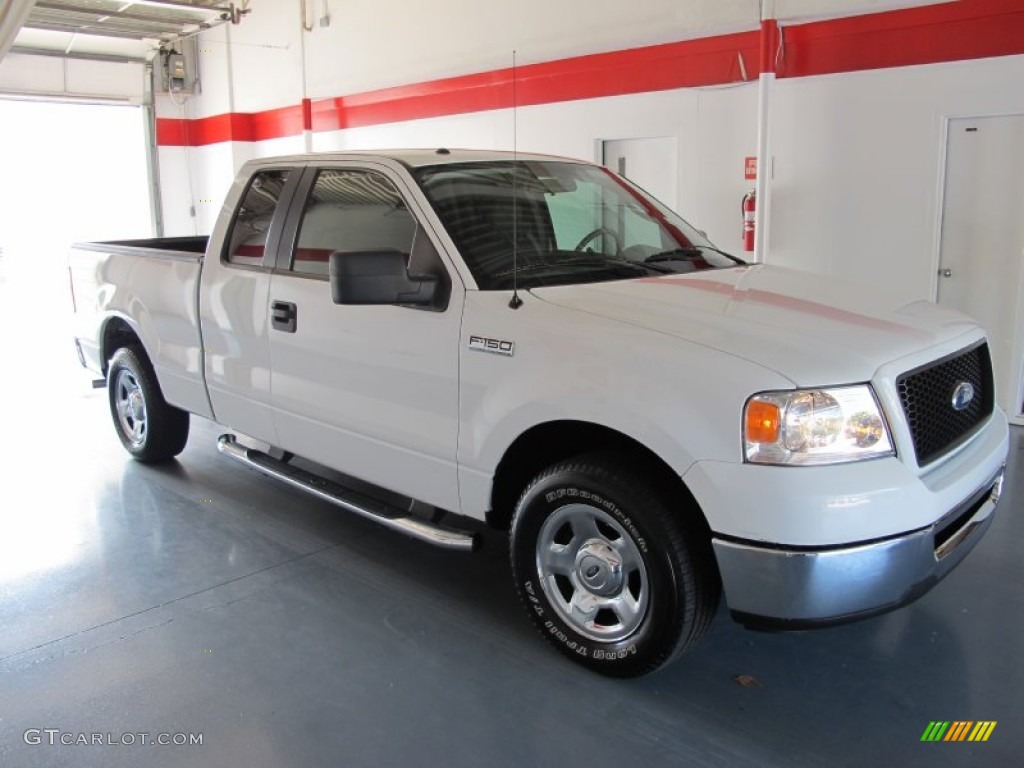 2006 F150 XLT SuperCab - Oxford White / Medium/Dark Flint photo #5