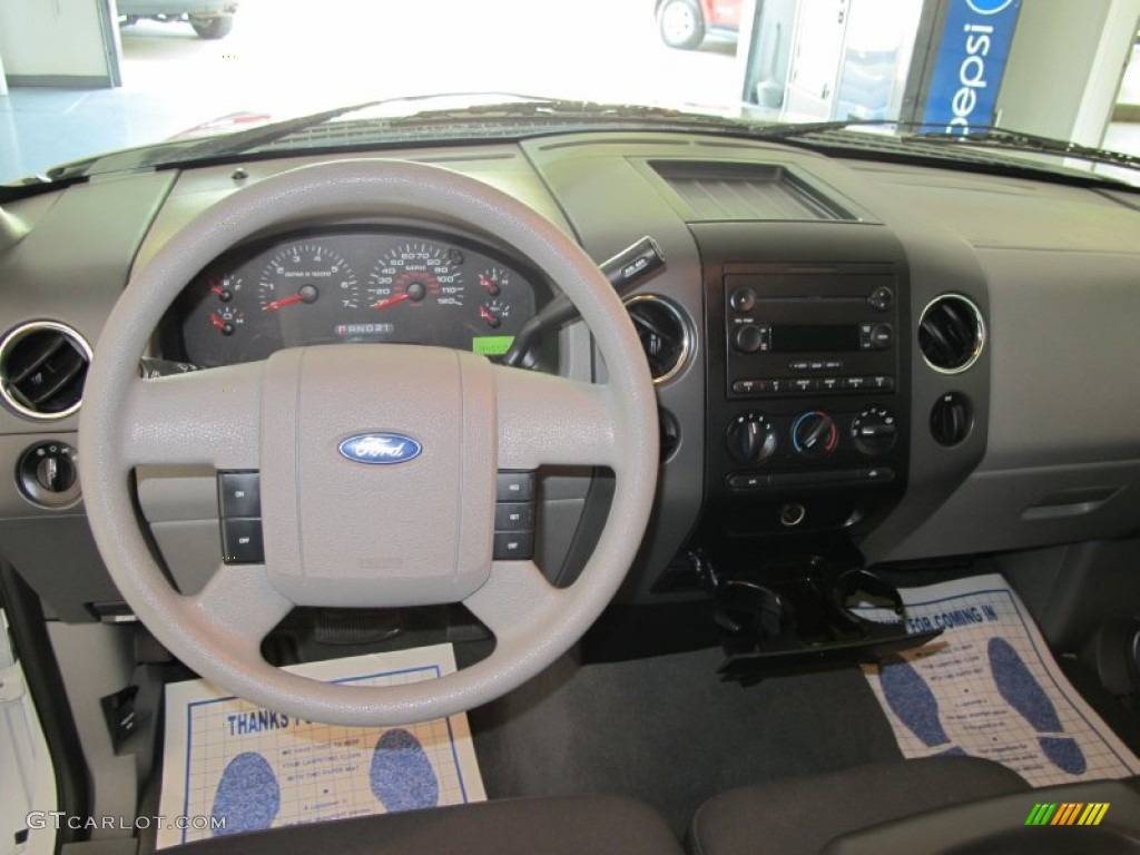 2006 F150 XLT SuperCab - Oxford White / Medium/Dark Flint photo #11