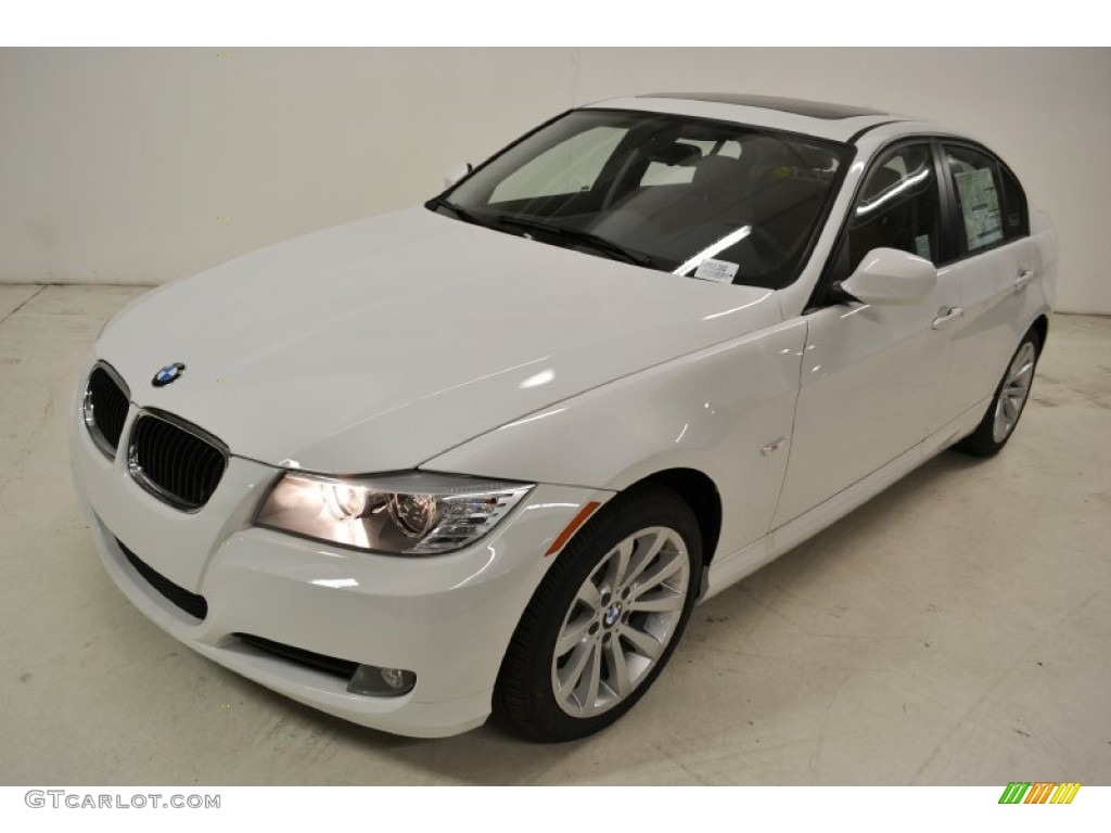 Alpine White 2011 BMW 3 Series 328i Sedan Exterior Photo #50056282