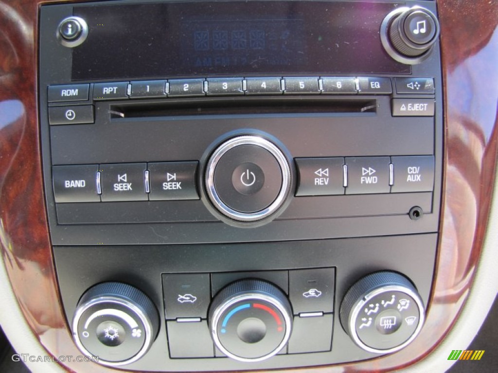 2008 Chevrolet Impala LS Controls Photo #50057893