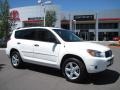 Super White - RAV4 4WD Photo No. 1