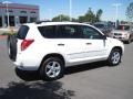 Super White - RAV4 4WD Photo No. 2
