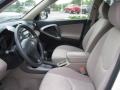 Super White - RAV4 4WD Photo No. 9