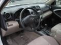 Super White - RAV4 4WD Photo No. 10