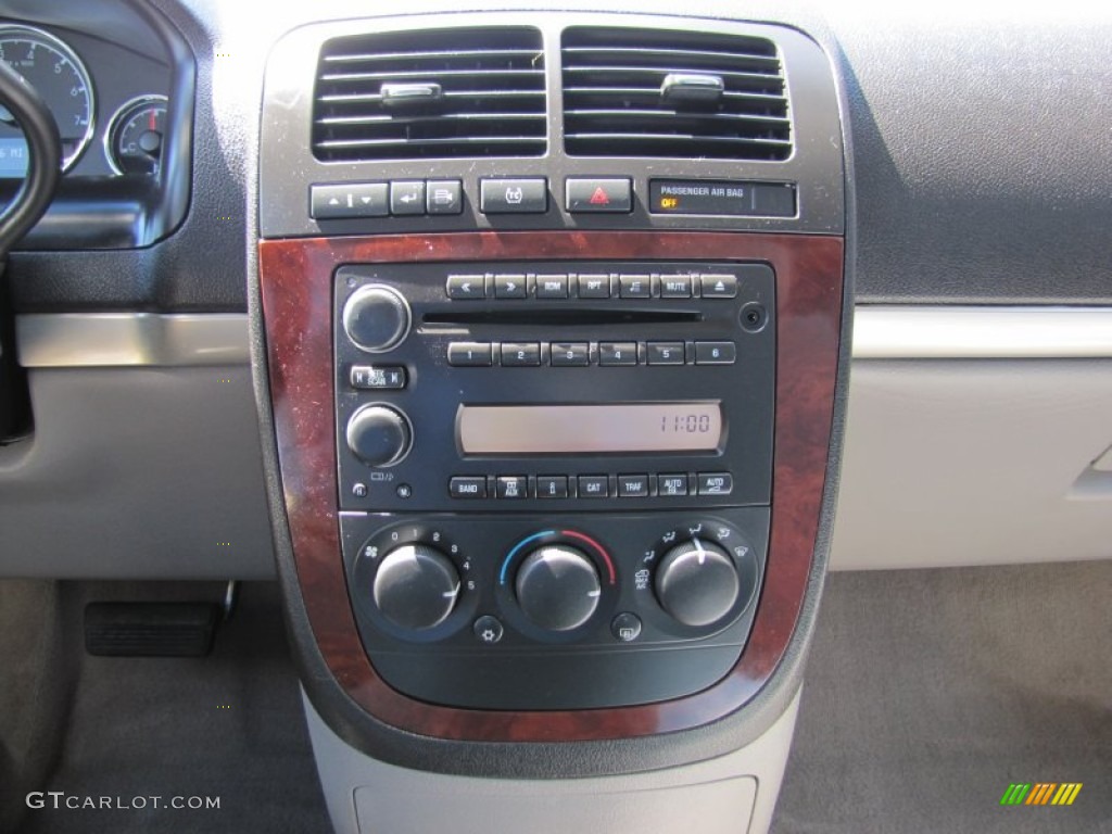 2008 Chevrolet Uplander LS Controls Photo #50059312