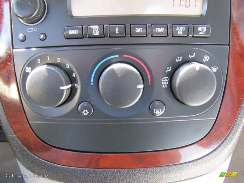 2008 Chevrolet Uplander LS Controls Photo #50059342