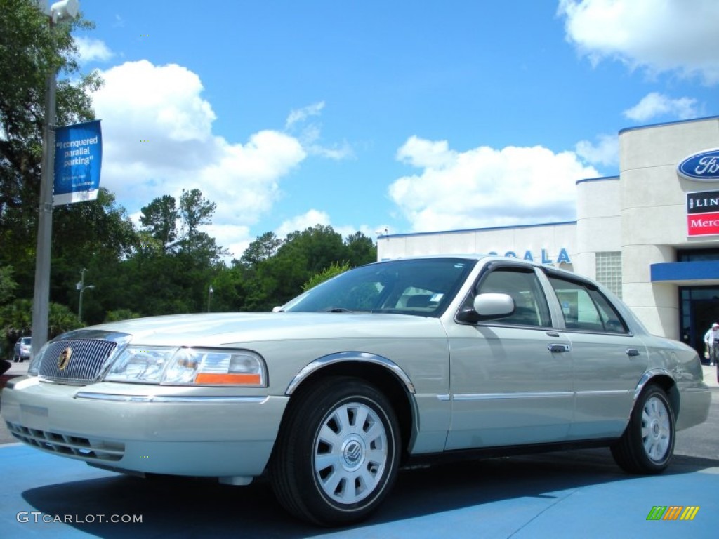 2005 Grand Marquis LS - Gold Ash Metallic / Medium Parchment photo #1