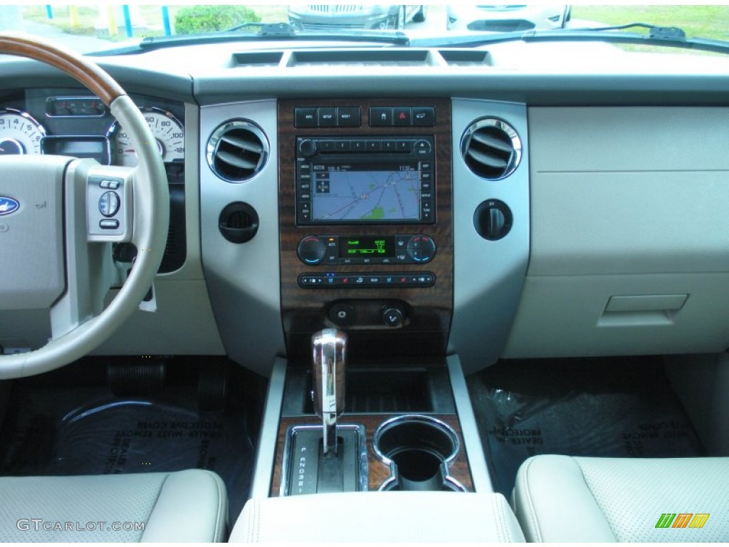 2007 Ford Expedition Limited Controls Photo #50060554