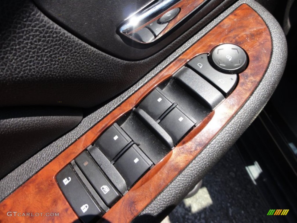 2008 Chevrolet Tahoe LT 4x4 Controls Photo #50061763