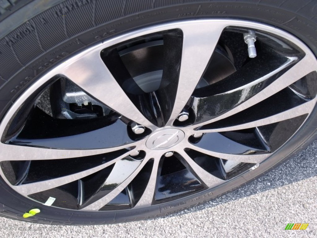 2011 Chrysler 200 S Wheel Photo #50065138