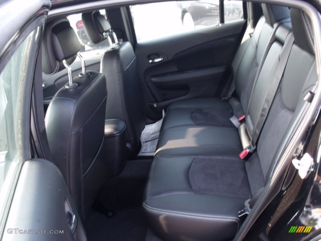 Black Interior 2011 Chrysler 200 S Photo #50065171