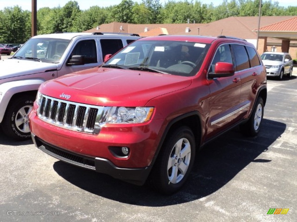 2011 Grand Cherokee Laredo X Package 4x4 - Inferno Red Crystal Pearl / Black photo #1