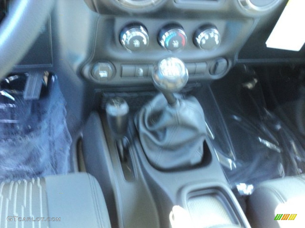 2011 Wrangler Sport 4x4 - Black / Black photo #9