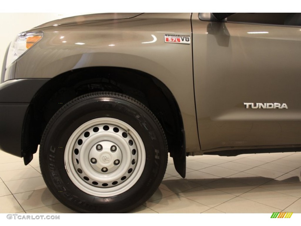 2010 Tundra Double Cab 4x4 - Pyrite Brown Mica / Graphite Gray photo #16