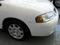 Cloud White - Sentra XE Photo No. 10