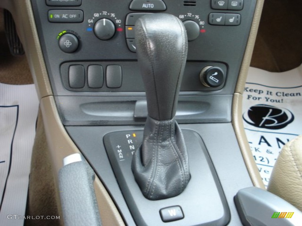 2003 Volvo XC70 AWD 5 Speed Automatic Transmission Photo #50071891