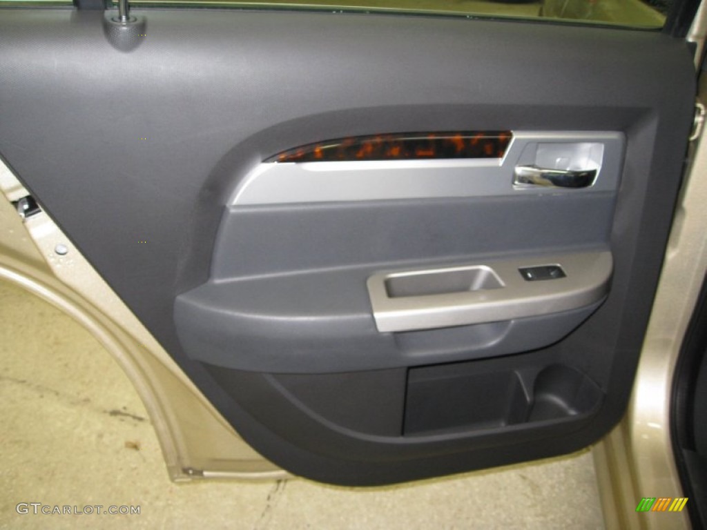 2010 Sebring Limited Sedan - White Gold / Dark Slate Gray photo #17