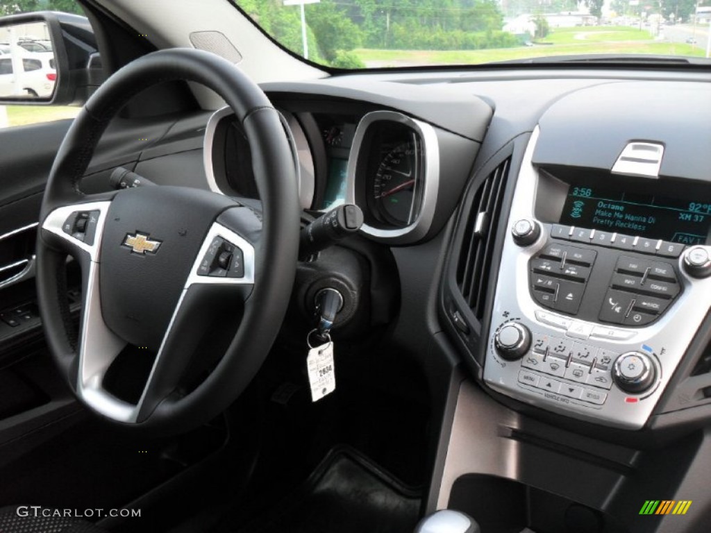 2011 Equinox LT - Black Granite Metallic / Jet Black photo #26