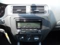 Black - Jetta SE Sedan Photo No. 17