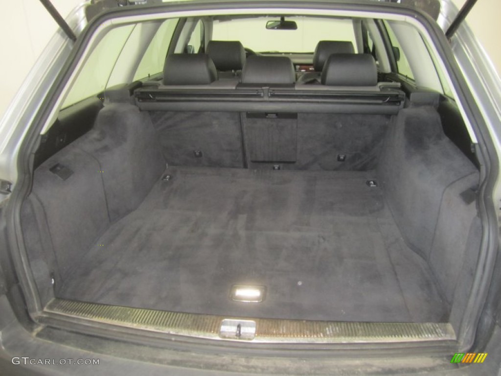 2004 Audi Allroad 2.7T quattro Avant Trunk Photo #50075101