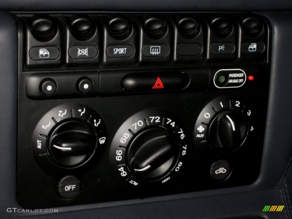 2004 Ferrari 575M Maranello F1 Controls Photo #50079871
