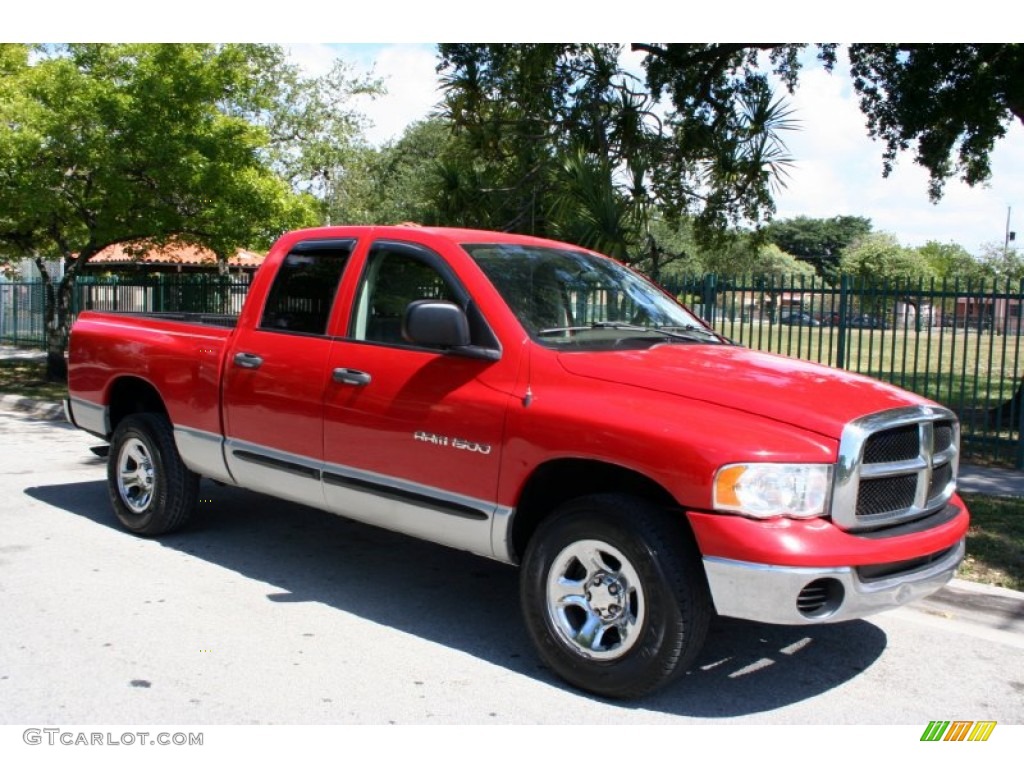 2004 Ram 1500 SLT Quad Cab 4x4 - Flame Red / Dark Slate Gray photo #12