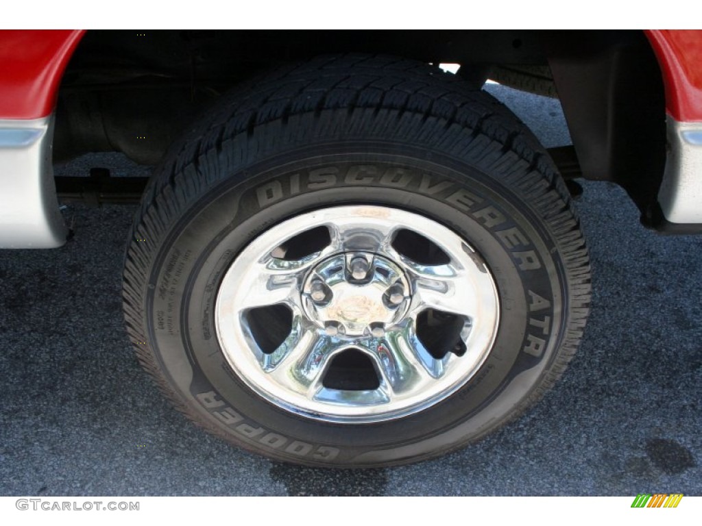 2004 Ram 1500 SLT Quad Cab 4x4 - Flame Red / Dark Slate Gray photo #28