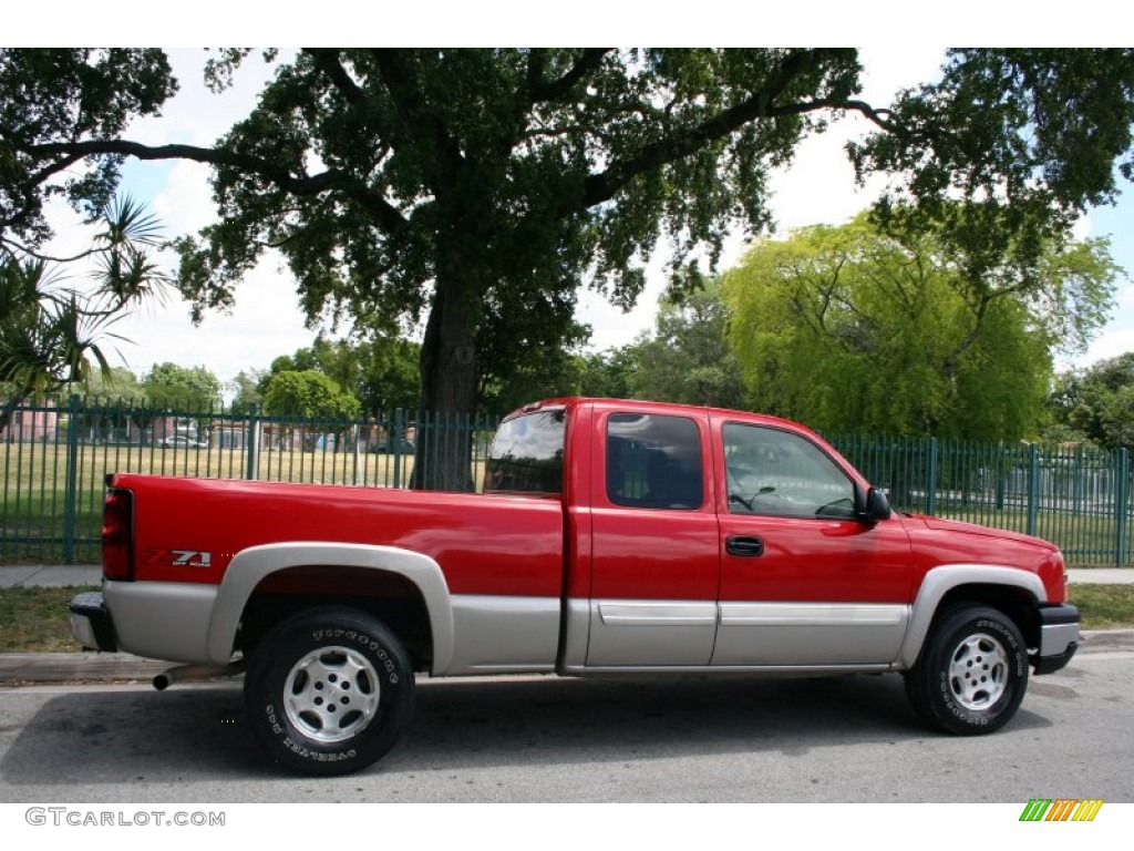 2004 Silverado 1500 Z71 Extended Cab 4x4 - Victory Red / Dark Charcoal photo #9