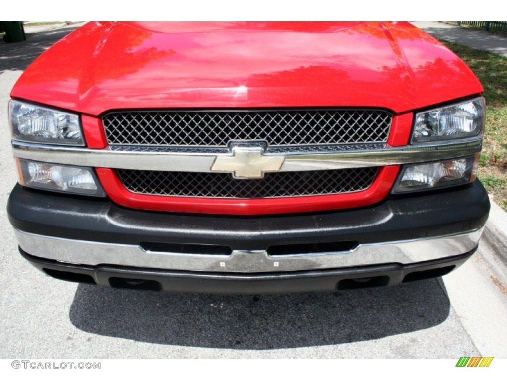 2004 Silverado 1500 Z71 Extended Cab 4x4 - Victory Red / Dark Charcoal photo #15