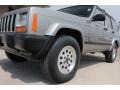 Silverstone Metallic - Cherokee Sport 4x4 Photo No. 20