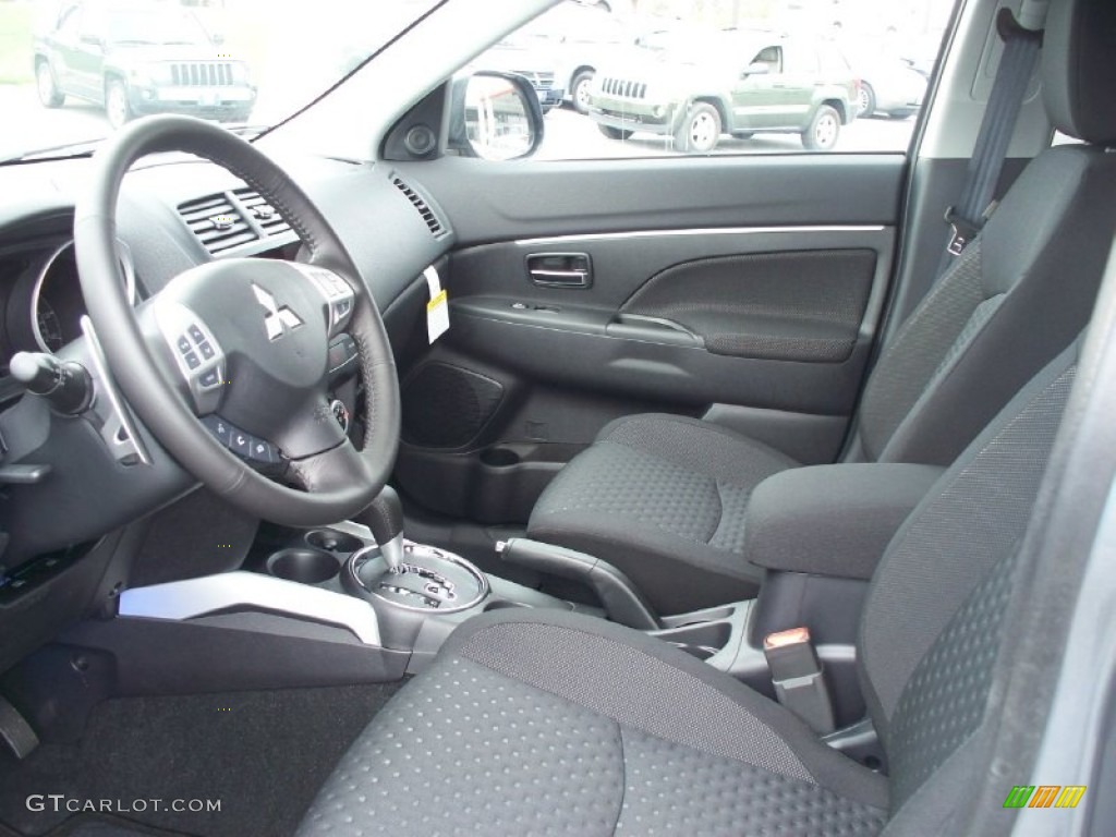 Black Interior 2011 Mitsubishi Outlander Sport SE 4WD Photo #50083664