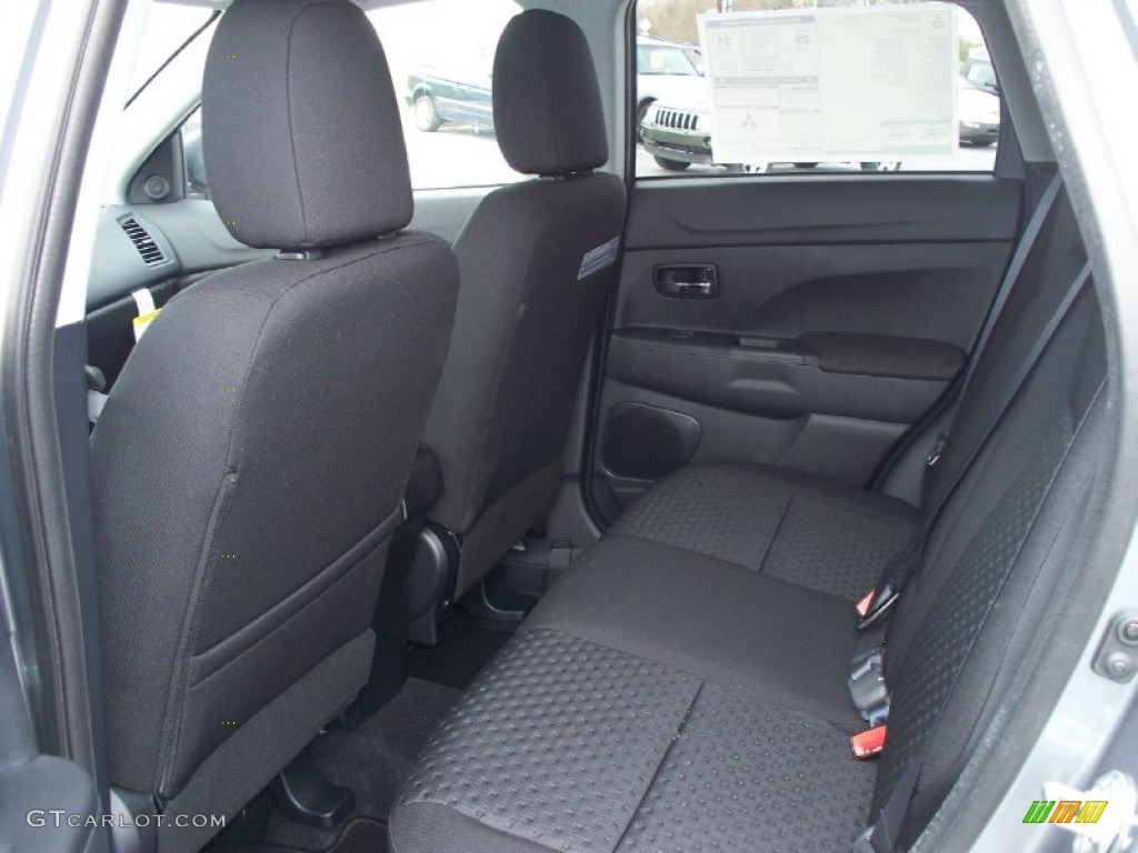 Black Interior 2011 Mitsubishi Outlander Sport SE 4WD Photo #50083670