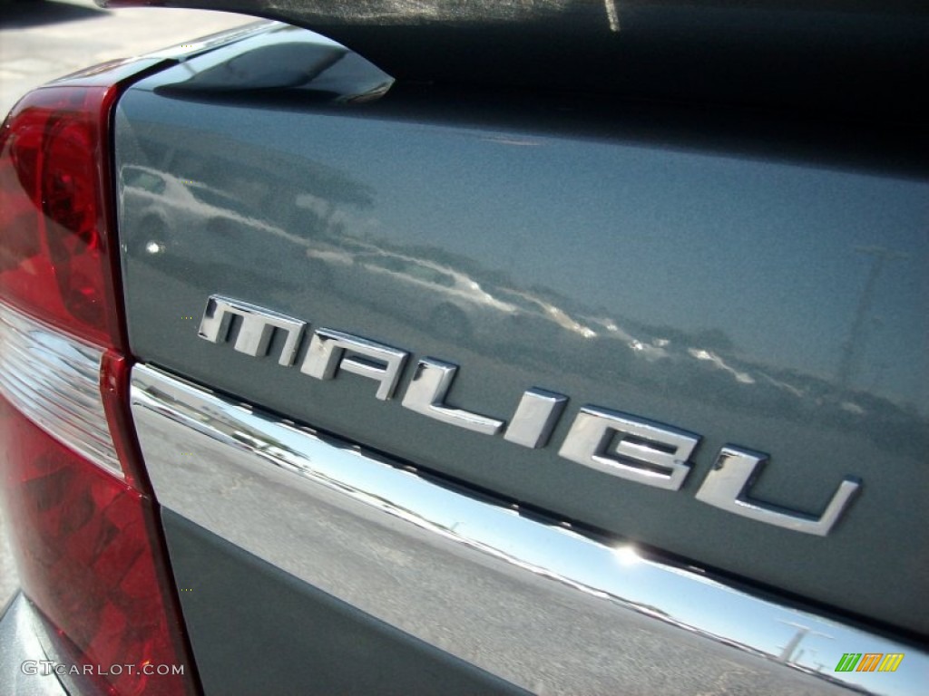 2005 Malibu LT V6 Sedan - Medium Gray Metallic / Gray photo #8