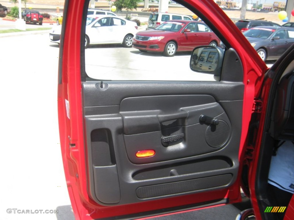 2002 Ram 1500 ST Regular Cab - Flame Red / Dark Slate Gray photo #15