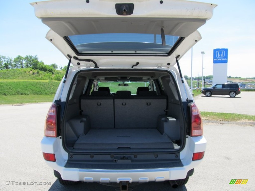 2004 4Runner Sport Edition 4x4 - Natural White / Dark Charcoal photo #16