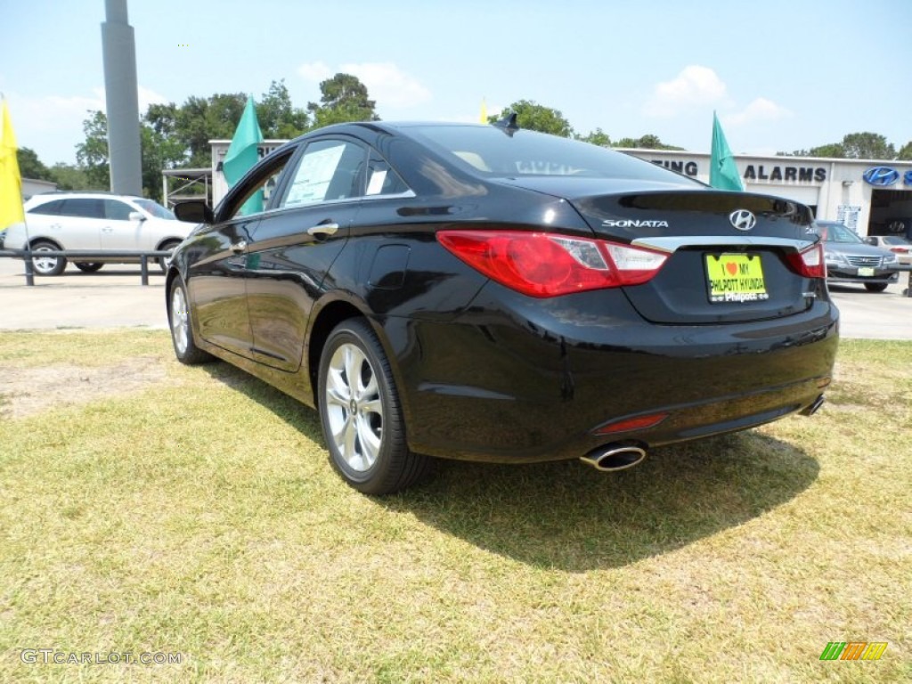 2011 Sonata Limited 2.0T - Midnight Black / Gray photo #5