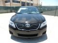 Black - Camry LE Photo No. 8