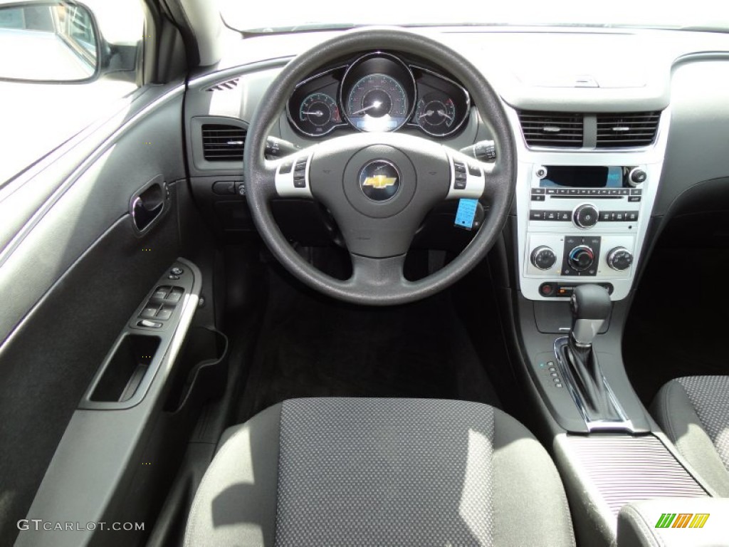 2011 Chevrolet Malibu LT Ebony Dashboard Photo #50094639