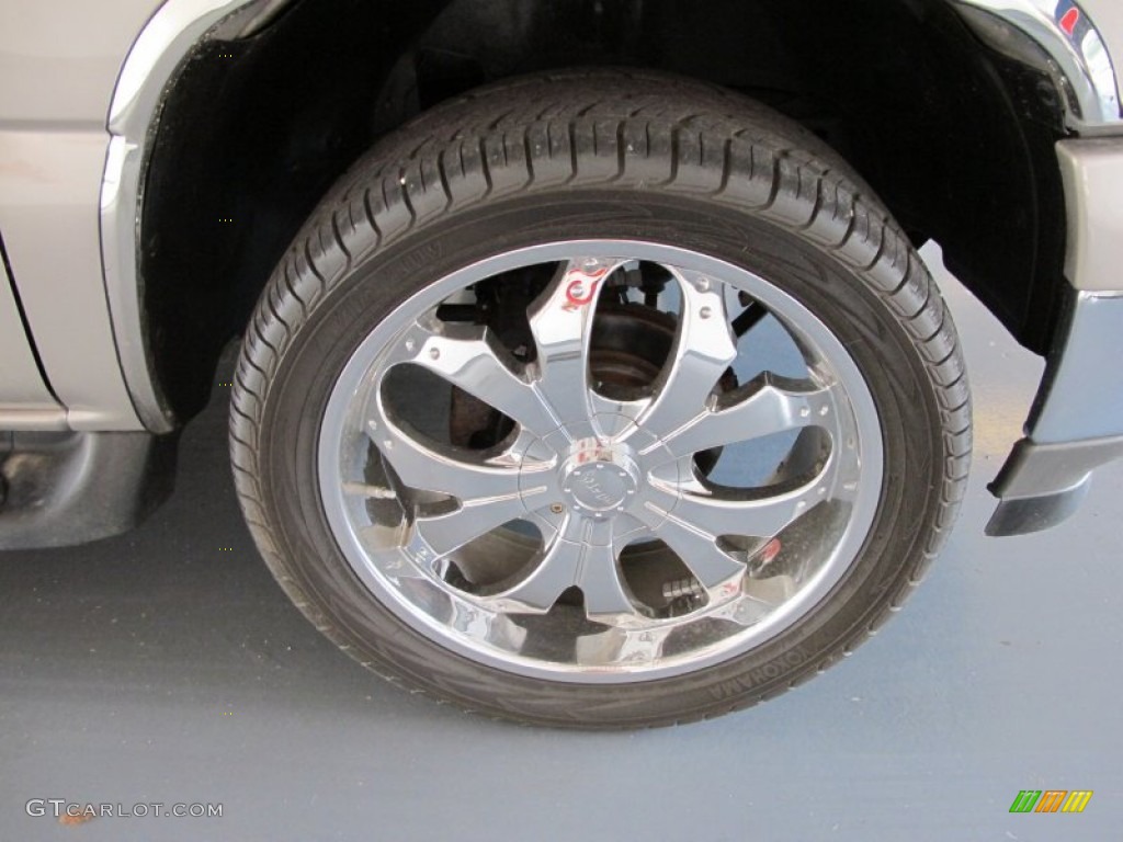 2005 Chevrolet Tahoe LT Custom Wheels Photos