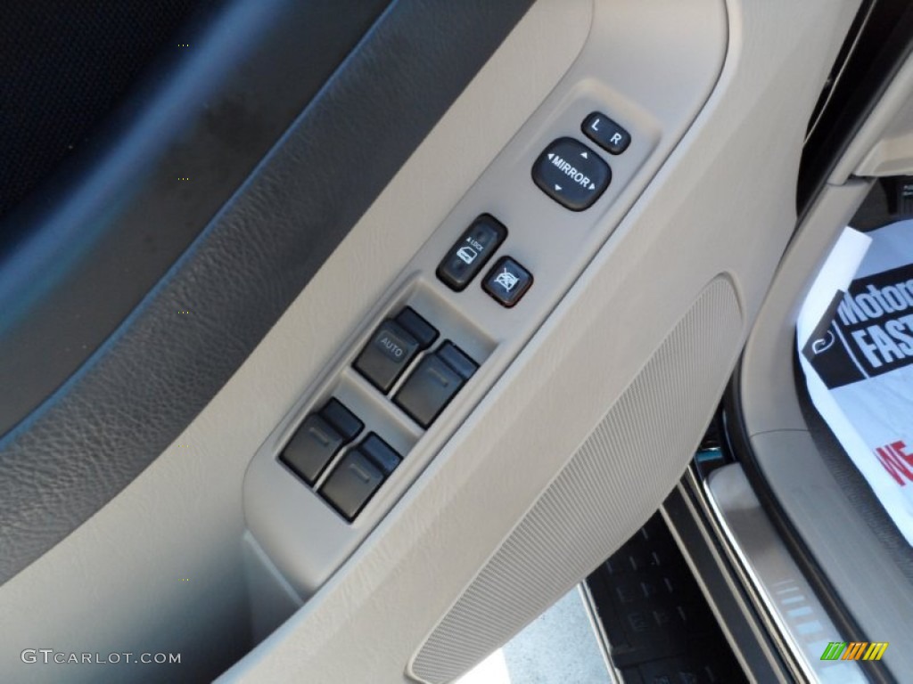 2009 Toyota 4Runner SR5 Controls Photo #50098806