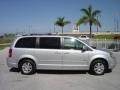 2008 Bright Silver Metallic Chrysler Town & Country Touring Signature Series  photo #7