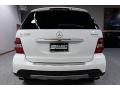 Arctic White - ML 350 4Matic Photo No. 5