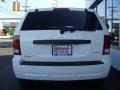 Stone White - Grand Cherokee Laredo Photo No. 6