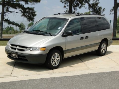 1997 Dodge Grand Caravan SE Data, Info and Specs