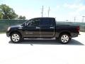 Galaxy Black - Titan SE Crew Cab Photo No. 6