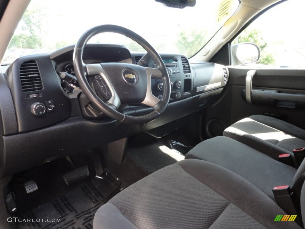 Ebony Interior 2007 Chevrolet Silverado 2500HD LT Regular Cab 4x4 Photo #50107140