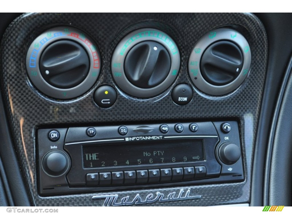 2006 Maserati GranSport LE Coupe Controls Photo #50107539