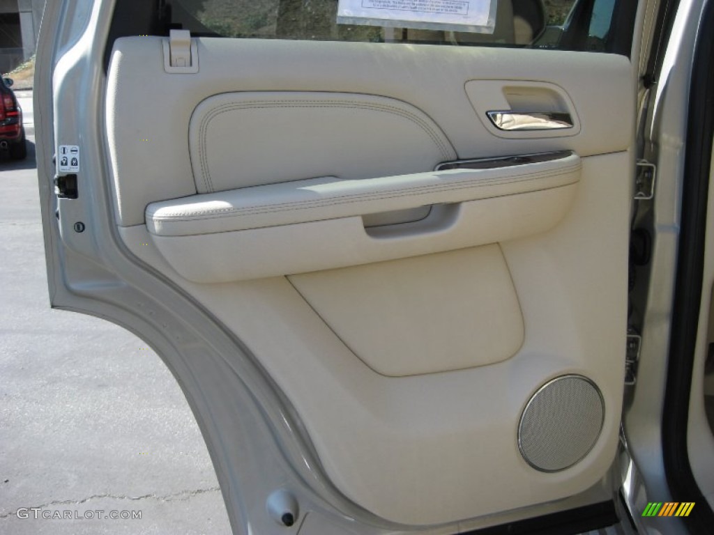 2007 Escalade AWD - Gold Mist / Cocoa/Light Cashmere photo #11