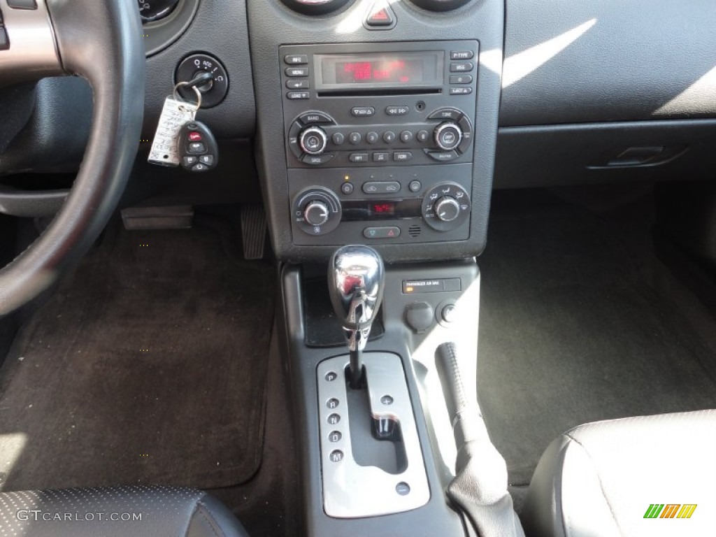 2008 Pontiac G6 GXP Coupe Controls Photo #50107920